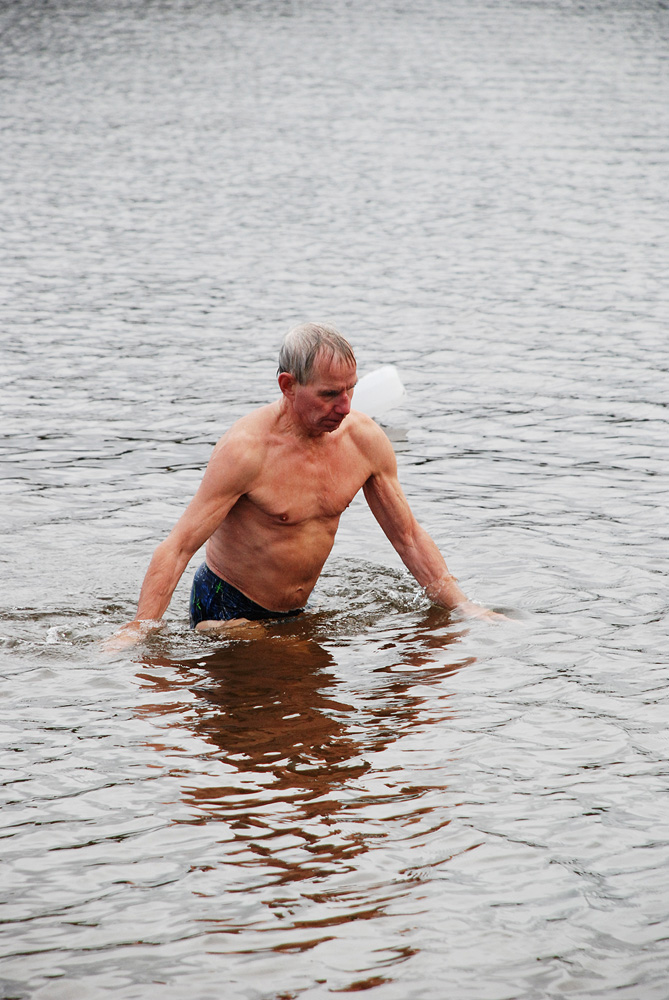 28 сентября в Пярну состоялся первый осенний этап по плаванию в открытой воде