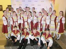 Танцоры пярнуского «Пярлике» вернулись домой с наградой