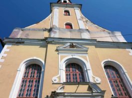 На реновацию шпиля пярнуской церкви св. Елизаветы за пару недель собрали 35 000 евро